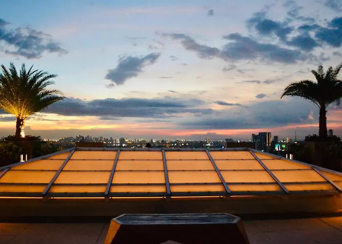 Den And Then - Sky Lounge Haven 5*