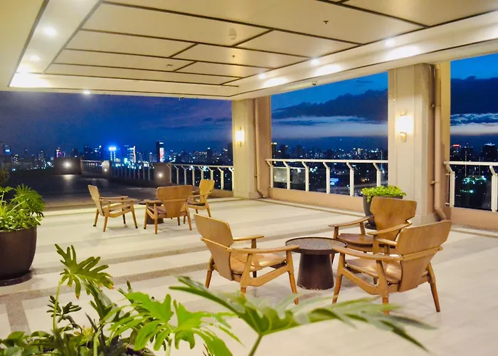 Den And Then - Sky Lounge Haven 5*